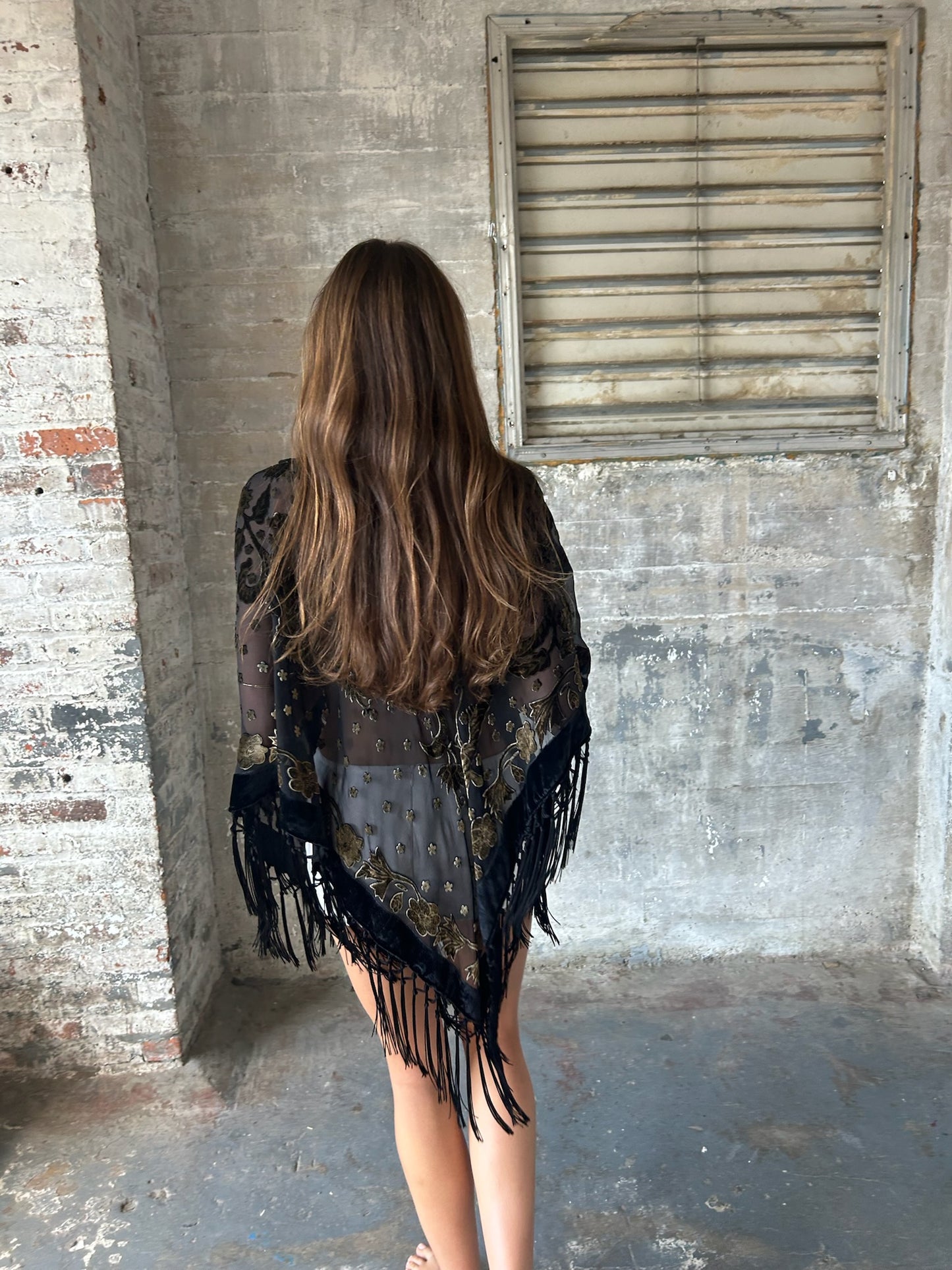 Dead-stock Burnout Velvet Fringe Poncho