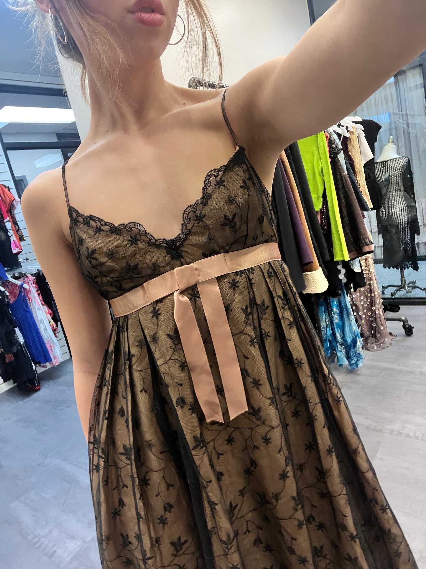 Lace and Ribbon Knee-Length Dress