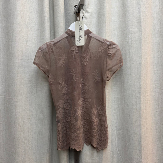 Sheer Purple/Mauve Lace Short Sleeve Blouse