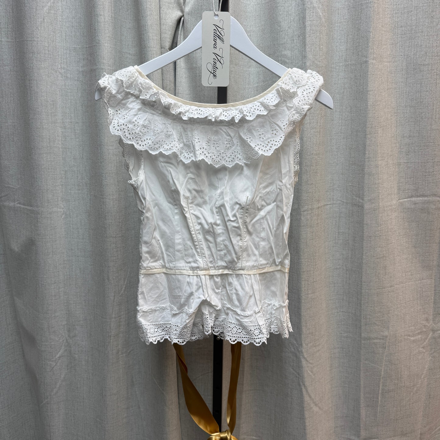 Dolce & Gabbana S/S 2006 White Buttoned Top with Gold Ribbon