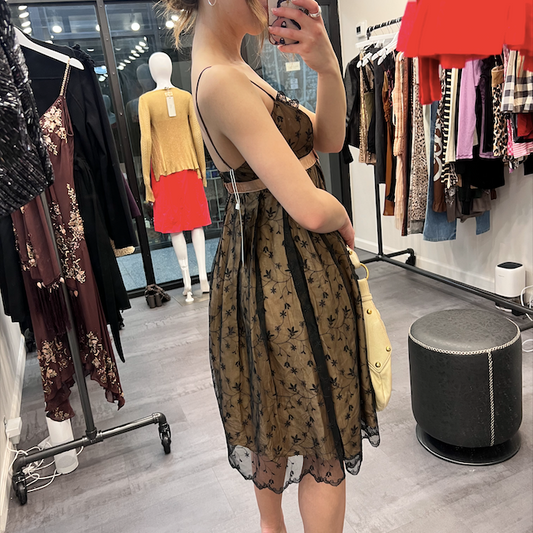 Lace and Ribbon Knee-Length Dress