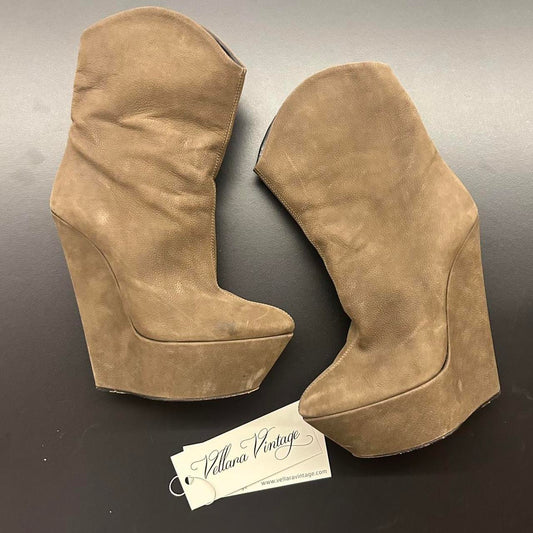 Giuseppe Zanotti Women's Brown and Tan Boots