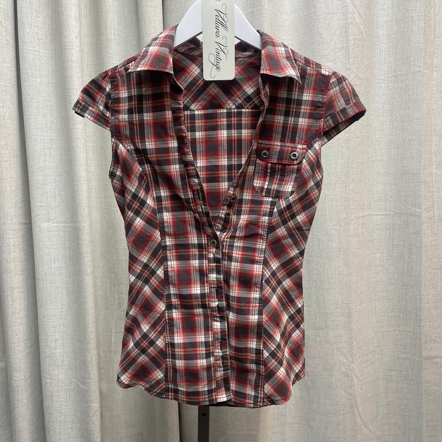 Fitted Plaid Button Down Shirt
