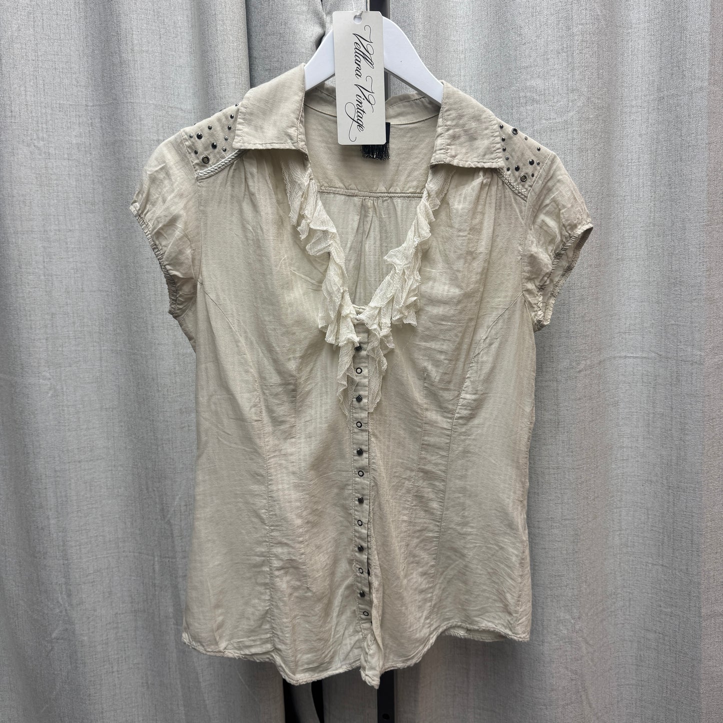 Beige Lace Grommet Short Sleeve Blouse