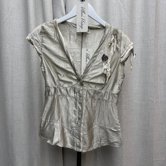 Shiny Silver Low-Cut Button Blouse w/ Floral Details