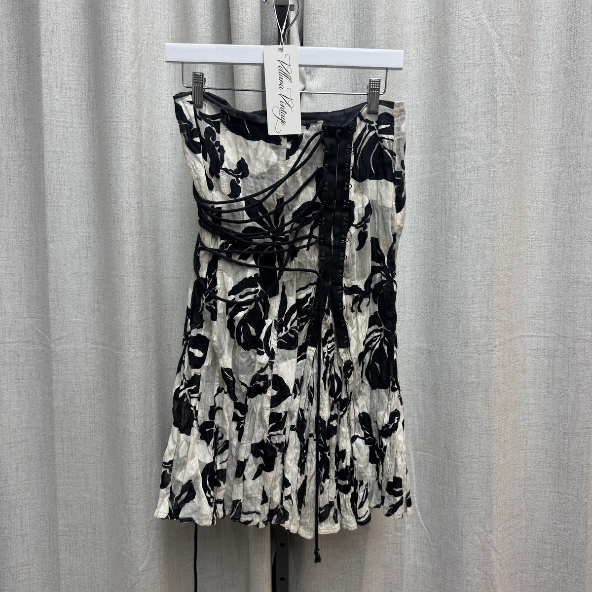 Purificacion Garcia Black & White Floral Lace-Up Midi Skirt