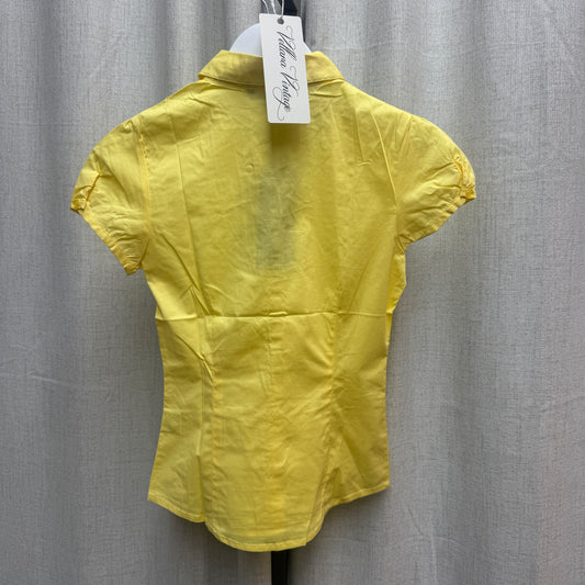 Yellow Short Sleeeve Button-Up Blouse