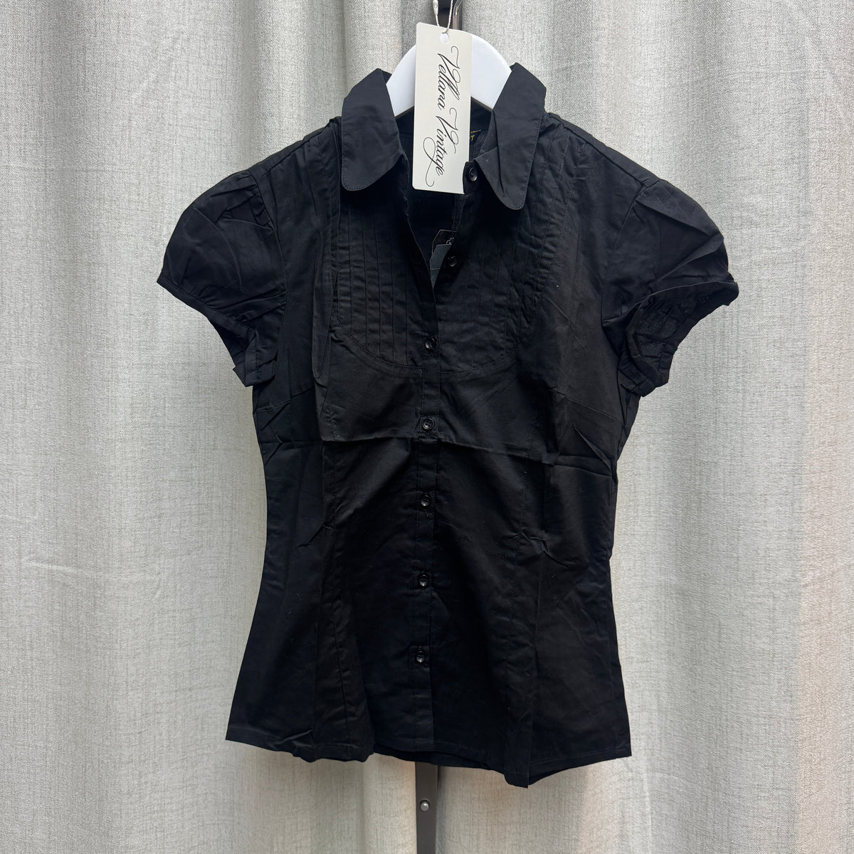 Black Short Sleeve Button-Up Blouse