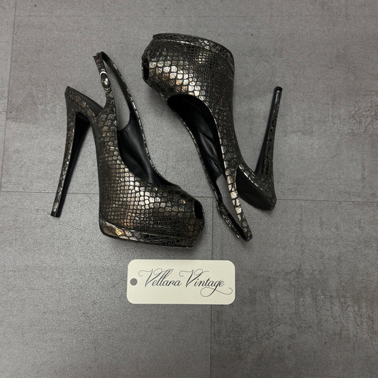 Giuseppe Zanotti Grey Python Leather Slingback Platform Heels