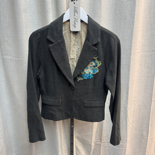 Fang Y2K Floral Embroidered Blazer