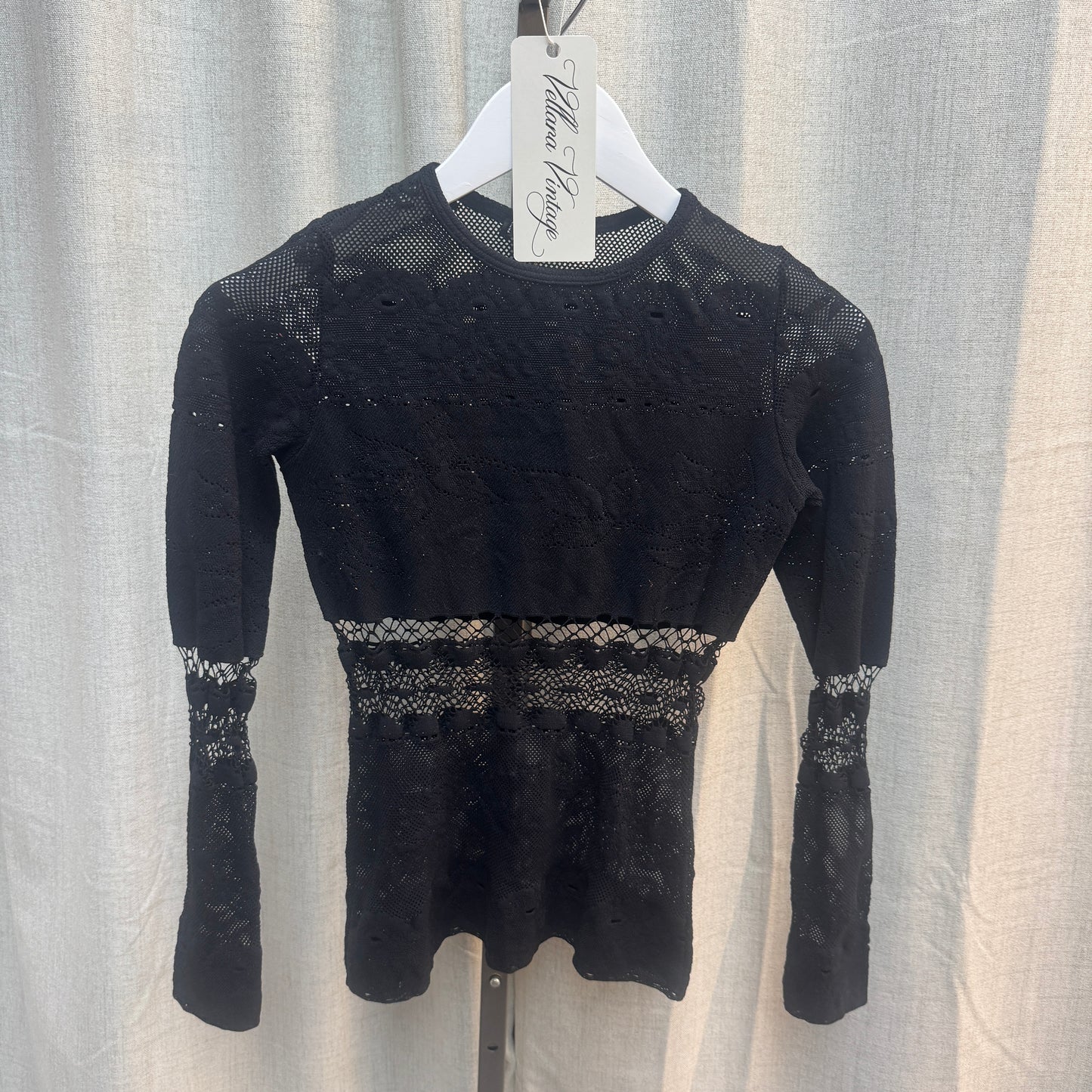 Black Lace Cut-Out Long Sleeve