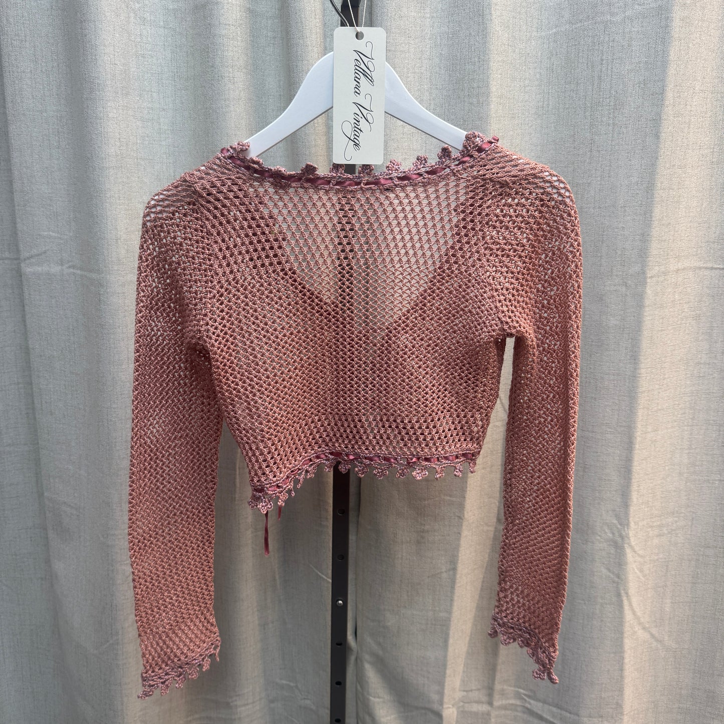 Pink Cropped Crochet Floral Cardigan
