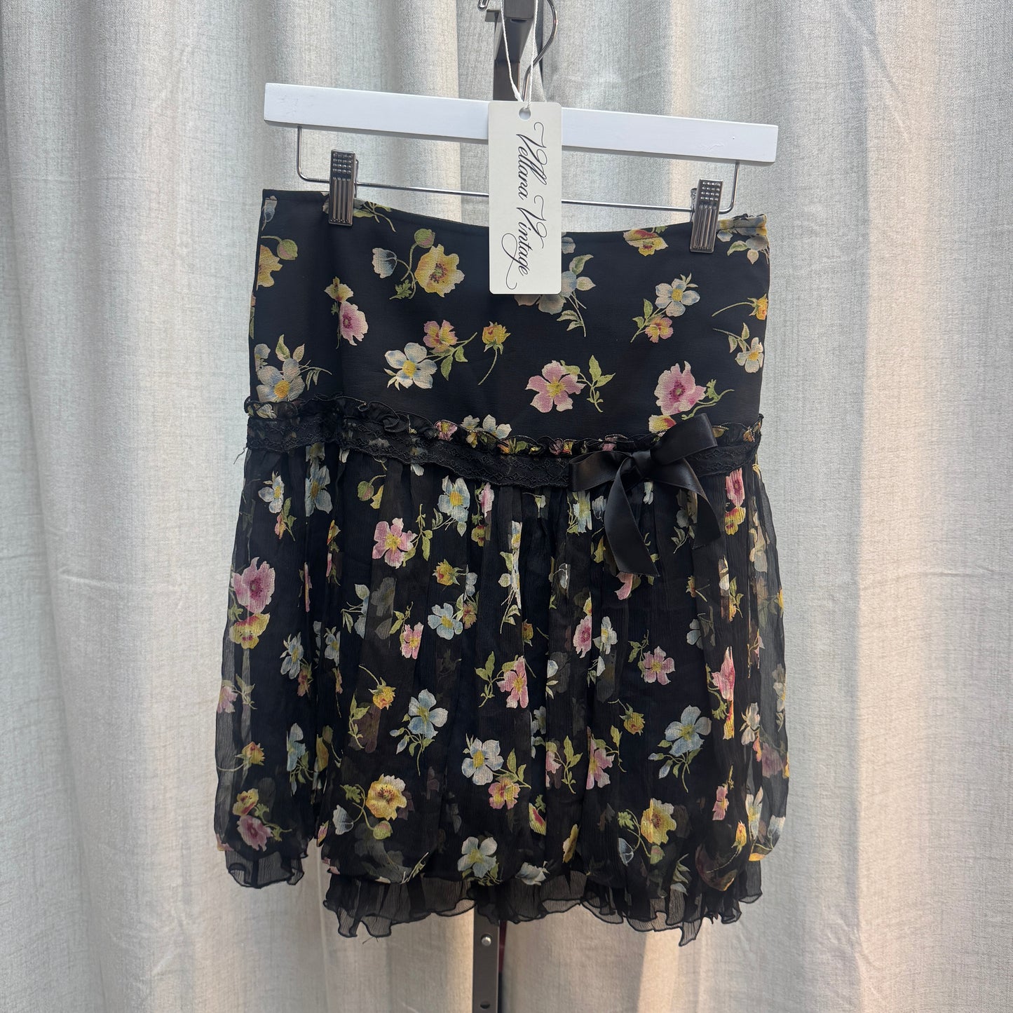 Luisa Spagnoli Black Floral Silk Bow Tank Top and Skirt Set