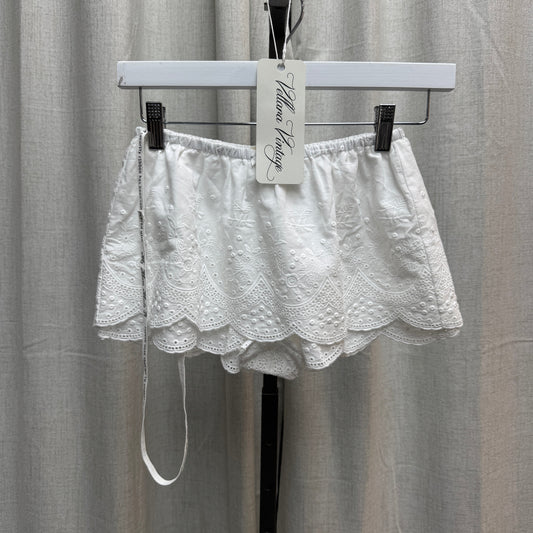 My Mum Made It White Lace Skort