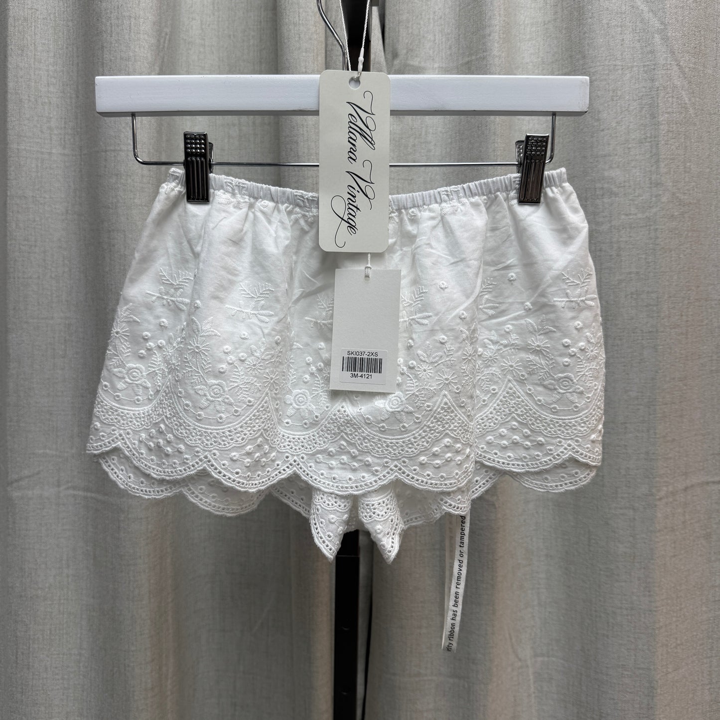 My Mum Made It White Lace Skort