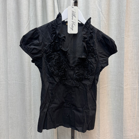 Black Rose Ruffle Short Sleeve Blouse