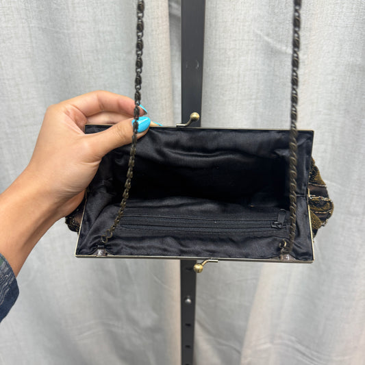 Black Beaded Floral Clasp Evening Purse