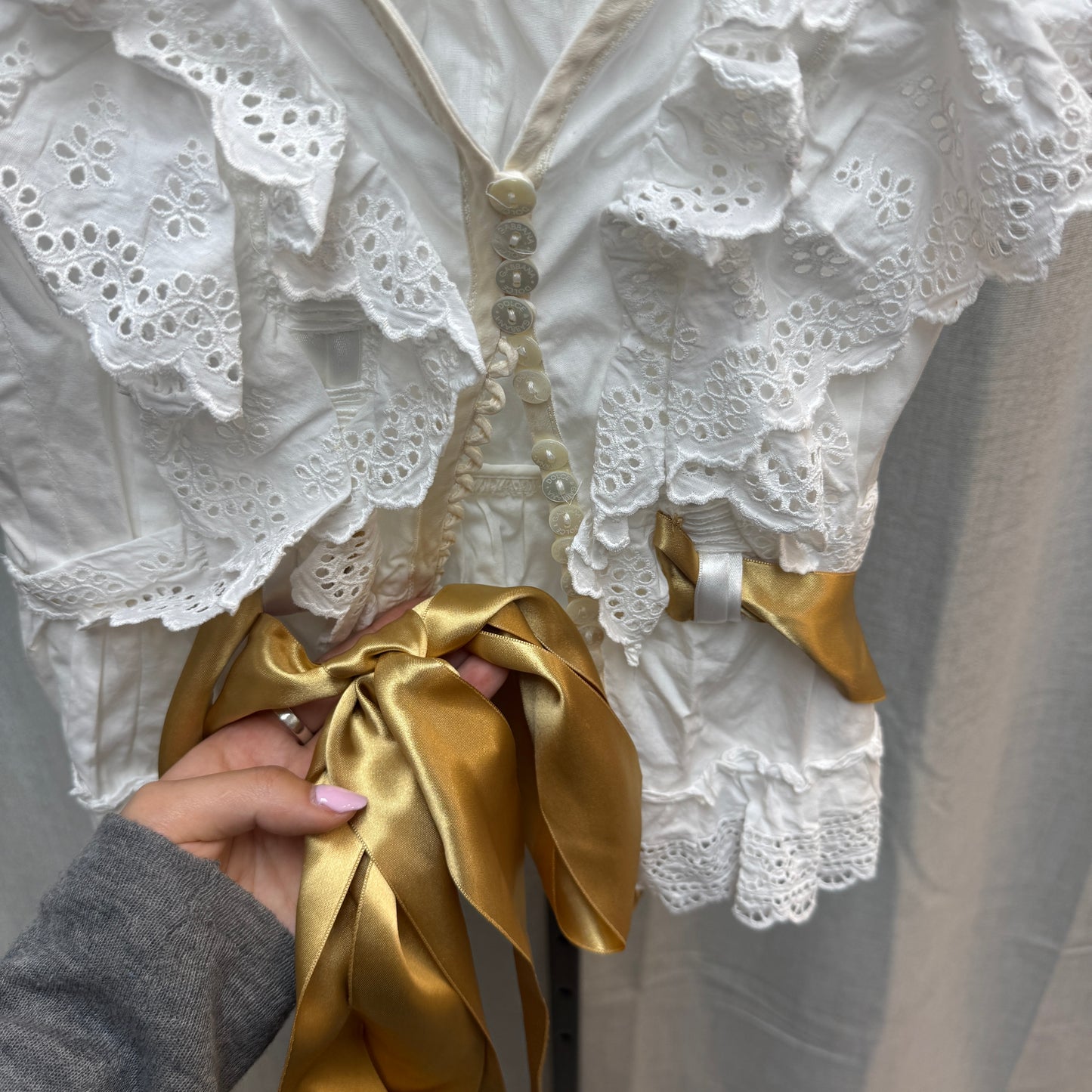 Dolce & Gabbana S/S 2006 White Buttoned Top with Gold Ribbon